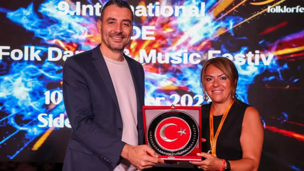 Manavgat’ta Halk Dansları Festivali Nefes Kesti! 9